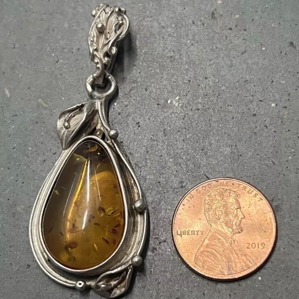 Teardrop Shaped Amber and Intricately Designed Silver Pendant - Picture 8 of 8